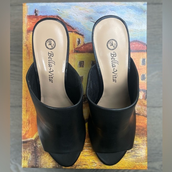 Bella Vita Kathy Open Toe Black Leather Mule Sandals Women Size 8 - Picture 3 of 17